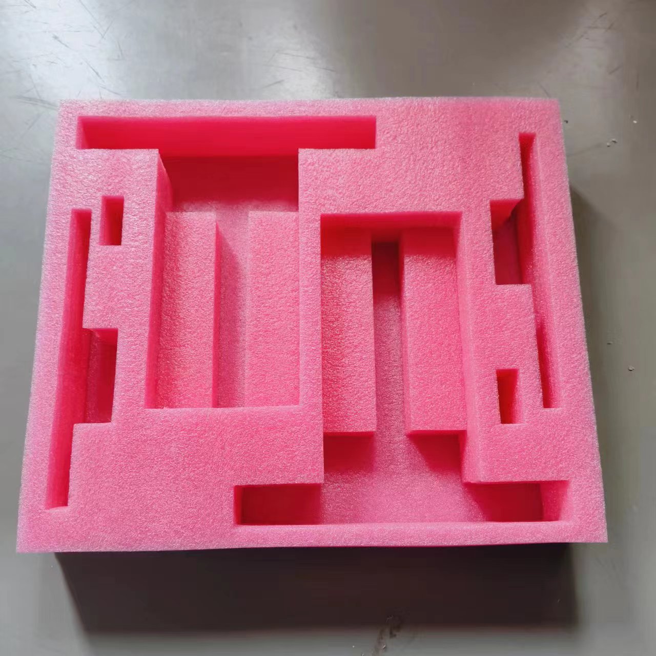 專業(yè)珍珠棉生產(chǎn)廠家定制各類包裝保護產(chǎn)品